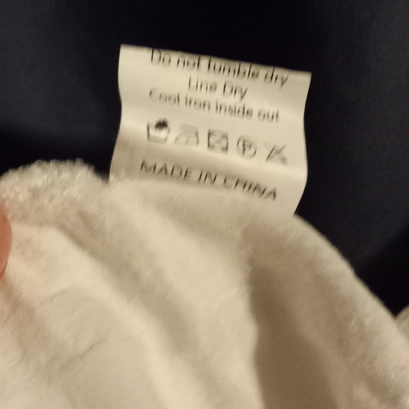 EUC white / off white linen shirt. xl - Picture 8 of 11